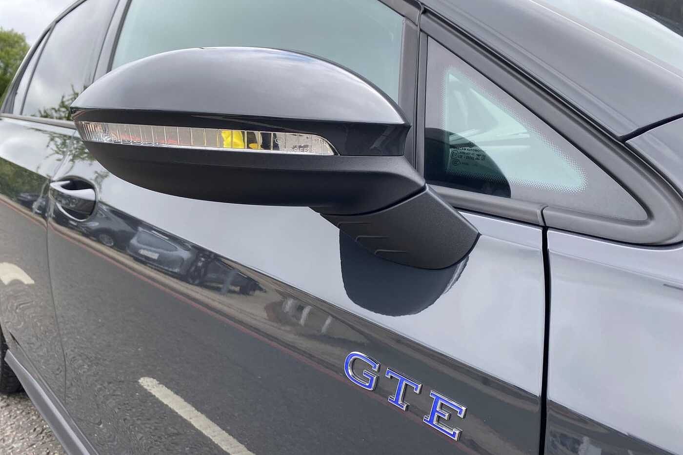 Volkswagen Golf GTE