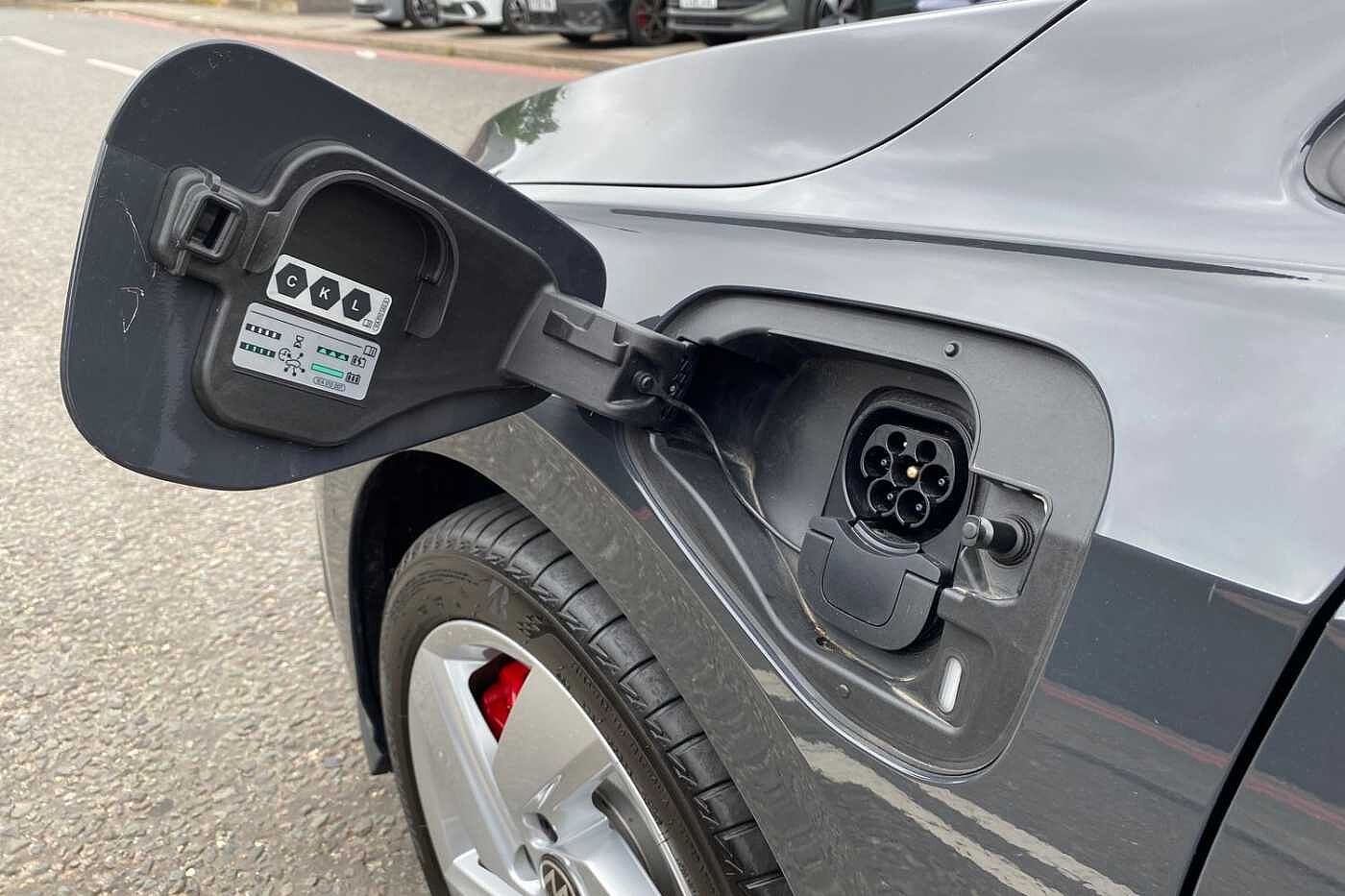 Volkswagen Golf GTE